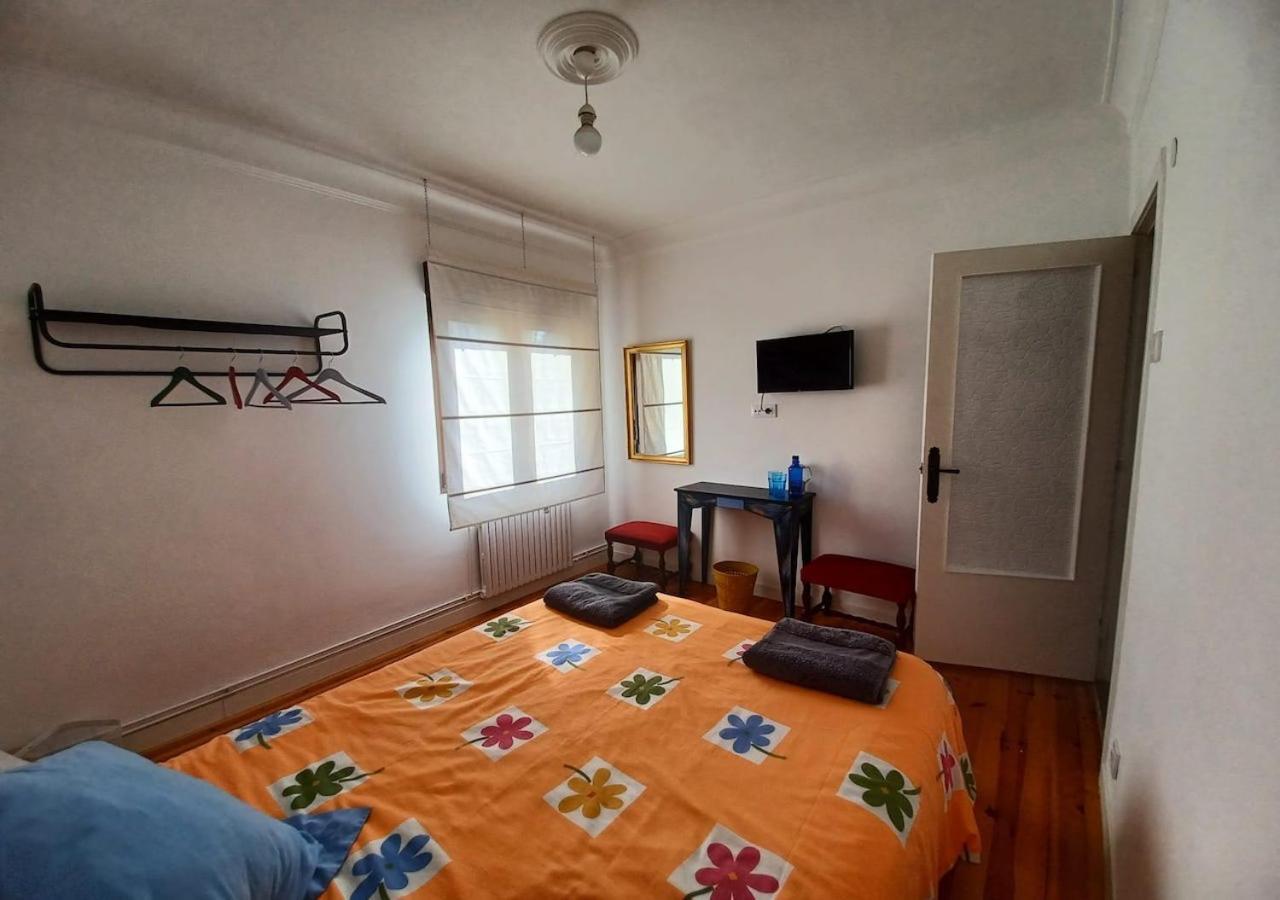 Habitaciones En El Atico De Tona Mirando A La Bahia De סנטנדר מראה חיצוני תמונה